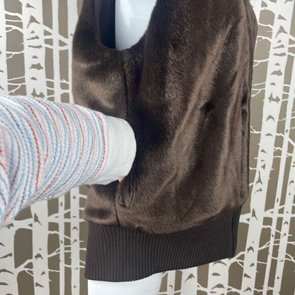 Faux Fur Reversible Hooded Zip Front Vest S M Chocolate Brown - Picture 10 of 13